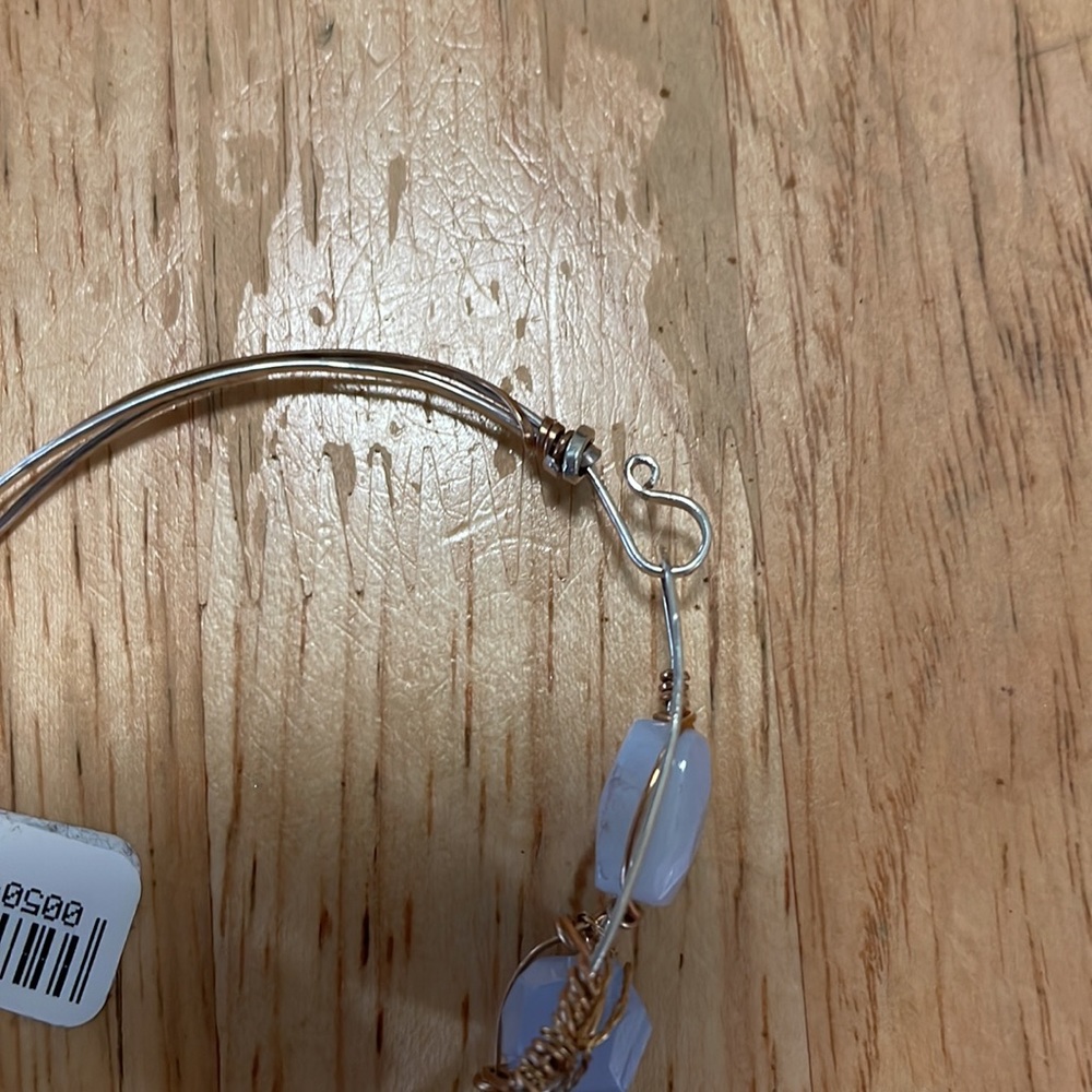 Handmade Blue Lace Agate bracelet - Picture 3 of 6